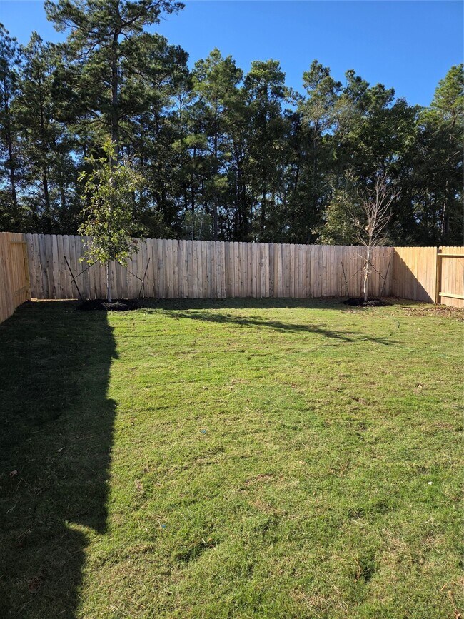 Building Photo - 632 Craven St