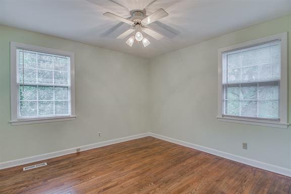 Building Photo - 520 Barrywood Dr