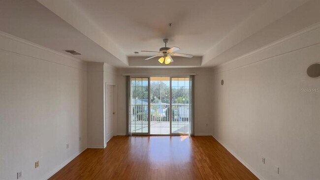 Building Photo - 6413 Astor Village Ave