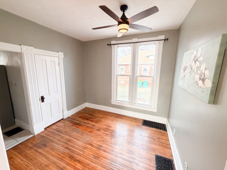 Building Photo - 78 Garfield Ave