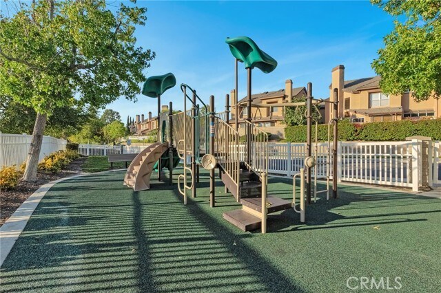 Building Photo - 922 S Country Glen Way