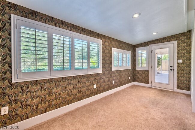 Building Photo - 1824 Saylor Way
