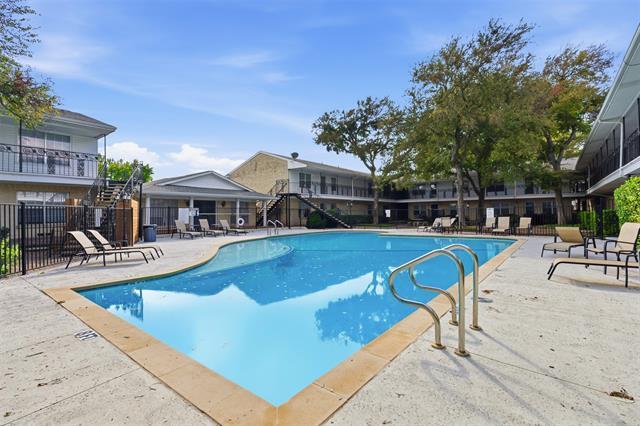 Building Photo - 5818 E University Blvd