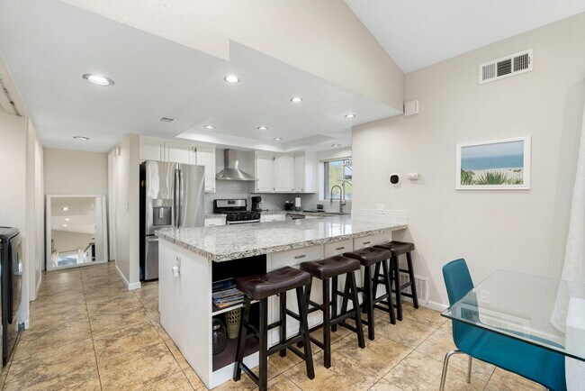 Building Photo - 82269 Odlum Dr