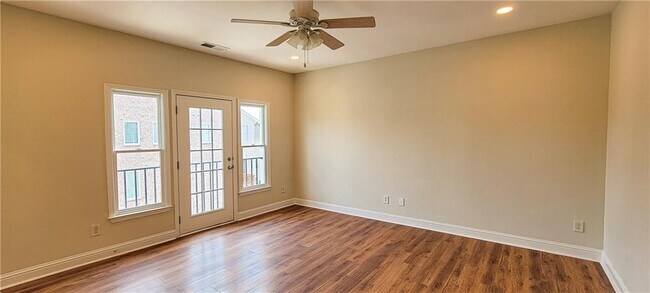 Building Photo - 1288 Creekside Terrace SE