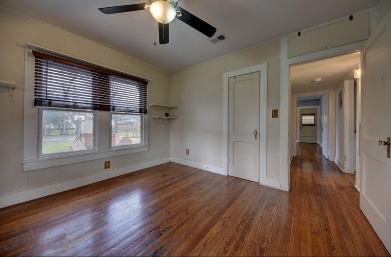 Building Photo - 239 N Monroe St