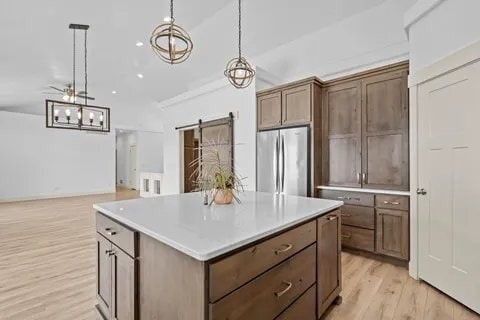 Building Photo - 1270 Dolostone Dr