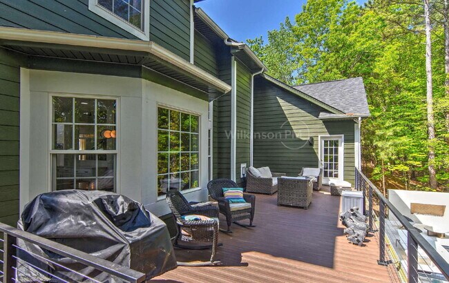 Building Photo - The Finest Furnished Upscale Executive Home, an Exquisite Luxury Rental, in Tega Cay for the Disc...