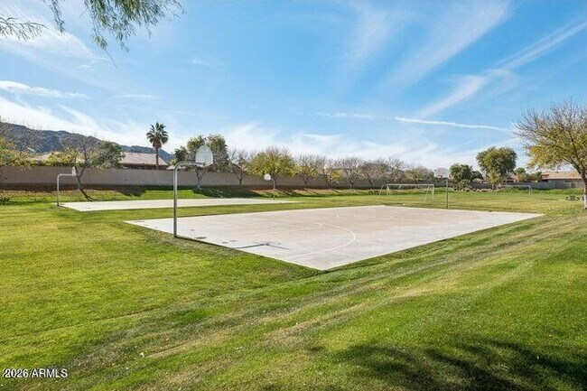 Building Photo - 1014 E Milada Dr