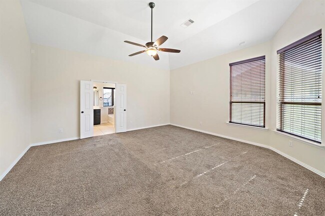 Building Photo - 614 Dunlavy Ln