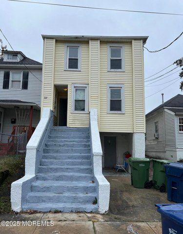 Building Photo - 230 Fisher Ave