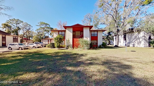 Primary Photo - 474 Bentwood Ln