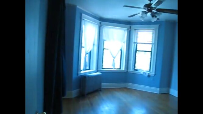 Building Photo - 70 Queensberry St