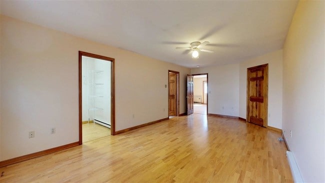 Building Photo - 96 Birch Ct