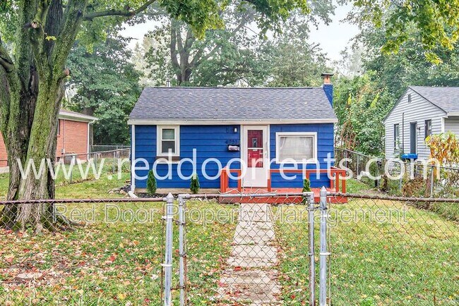 Primary Photo - 4733 E 18th St