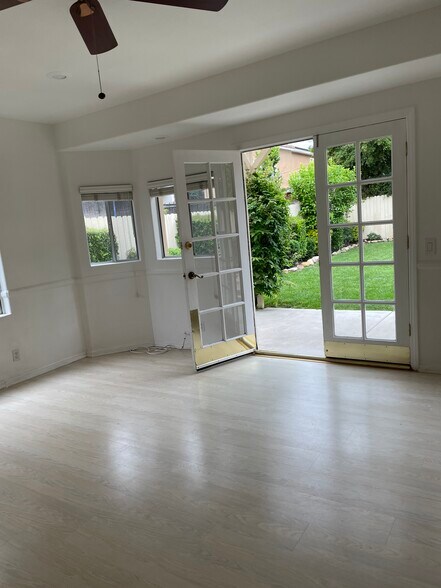 Building Photo - 5358 Baza Ave