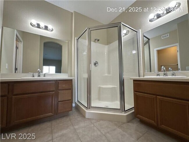 Building Photo - Spacious Southwest Condo with Open Layout & Resort-Style Community Amenities!