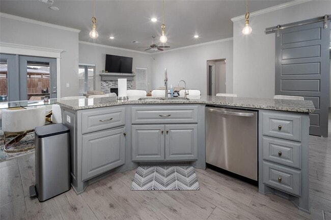 Building Photo - 18644 Groveton Blvd