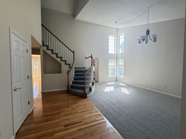 Building Photo - 4875 S Ridgeside Cir