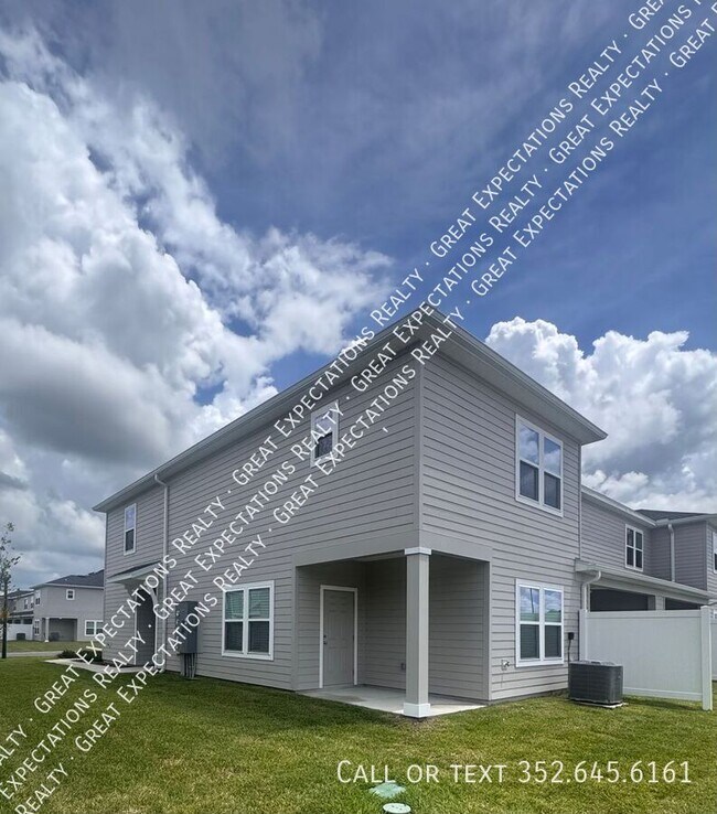 Building Photo - 4923 SW 81st Ln
