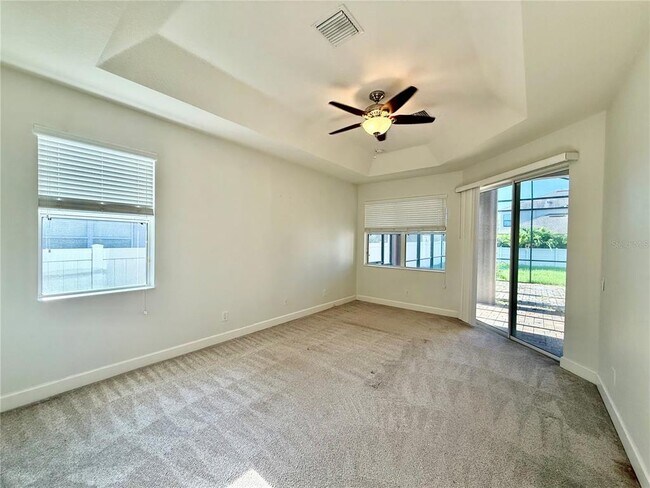 Building Photo - 10755 Rockledge View Dr