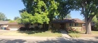 Building Photo - Spacious Carmichael home in Winding Wy / G...