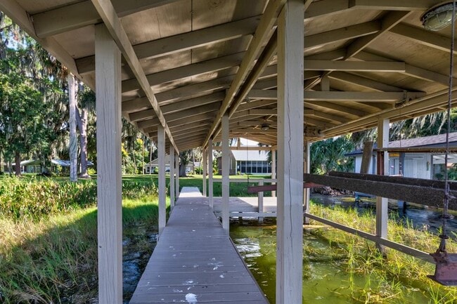 Building Photo - 5616 Trimble Park Rd