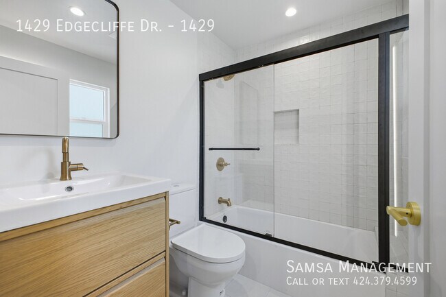 Building Photo - 1429 Edgecliffe Dr