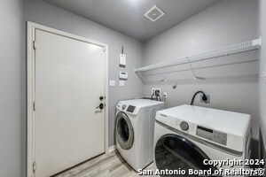 Building Photo - 23931 Calico Chase