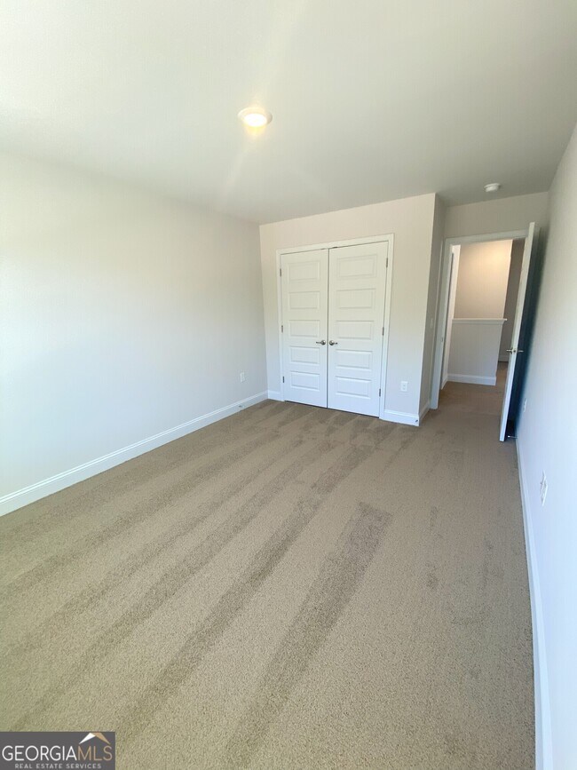 Building Photo - 210 Laney Dr