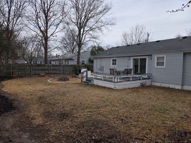 Building Photo - Move In Ready!