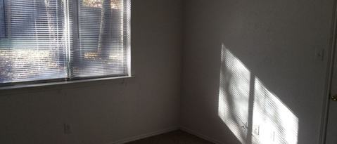 Building Photo - 217 Merlin Dr