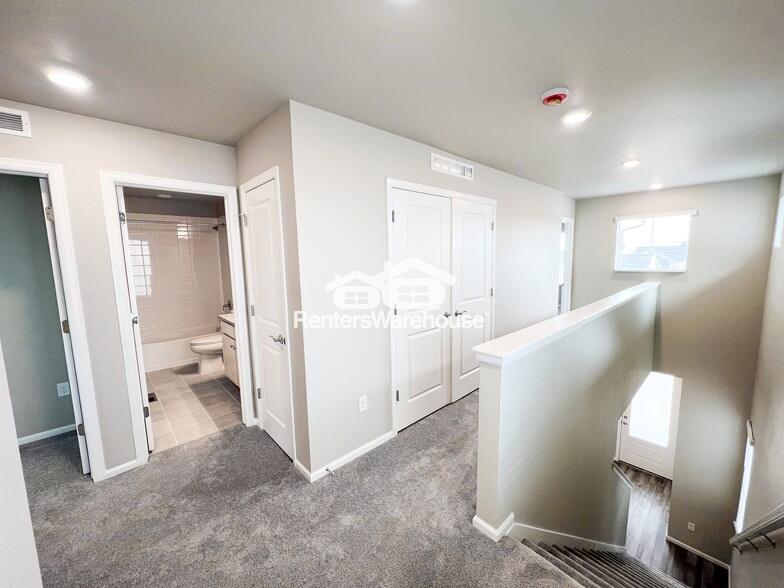 Building Photo - 8826 Yellowcress St