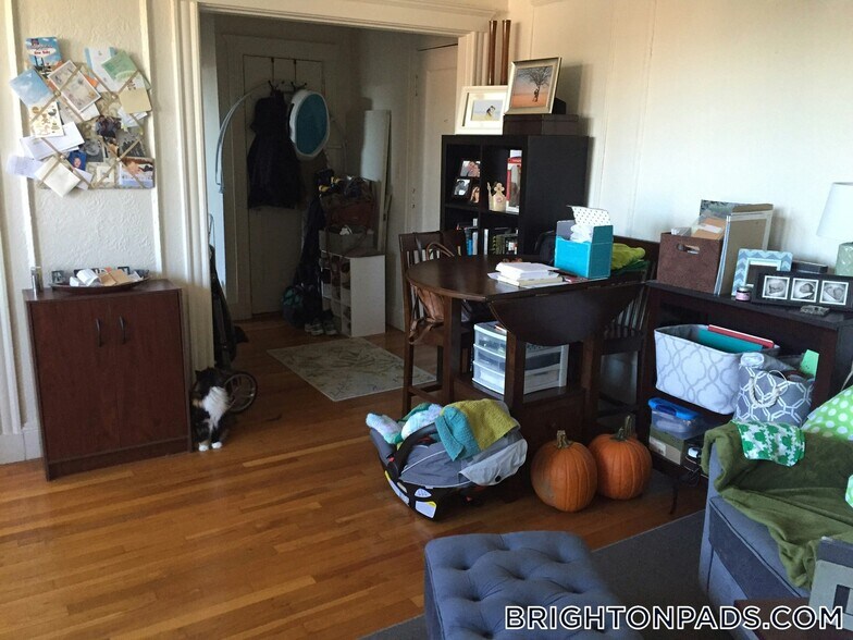 Building Photo - 66 Chiswick Rd