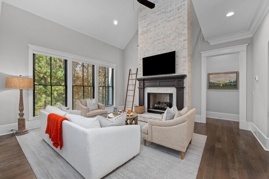 Building Photo - 2051 Egret Cir