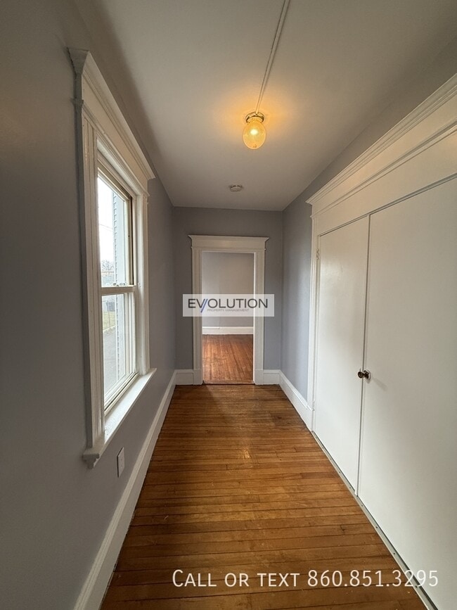 Building Photo - 96-98 Sargeant Street - FL1-