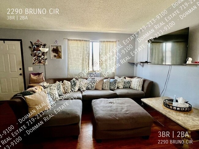 Building Photo - 2290 Bruno Cir