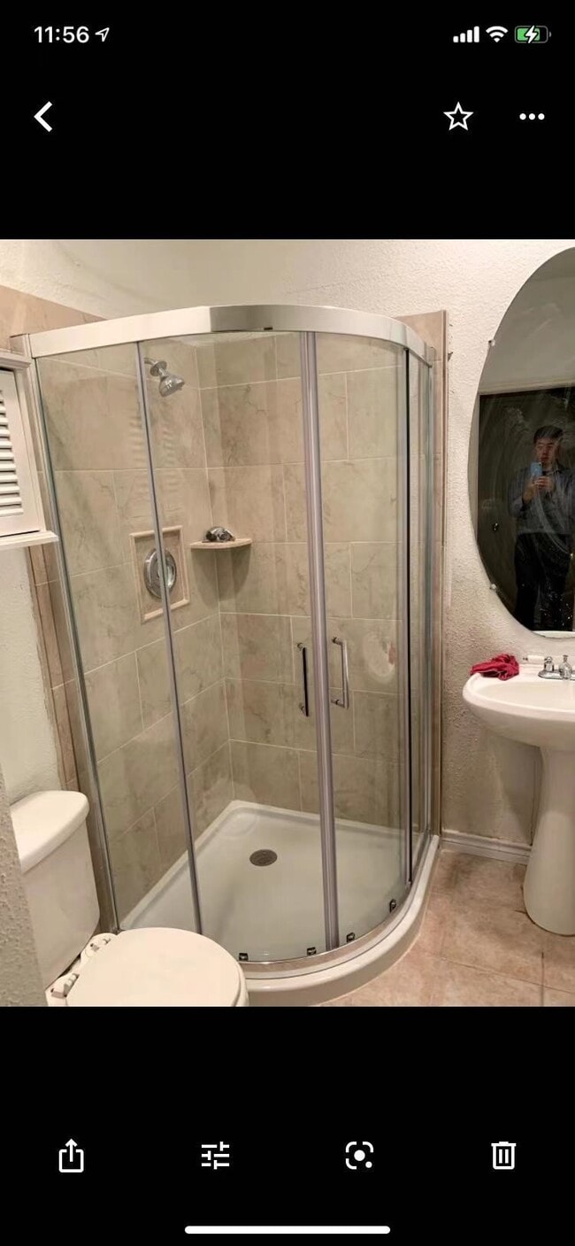 Building Photo - 8055 Cambridge St