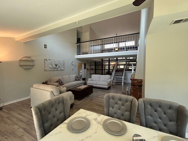Building Photo - Upgraded 4-Bedroom Home in Gated Green Riv...