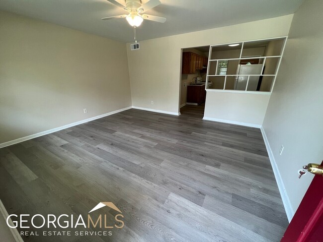 Building Photo - 4057 Elizabeth Park Ct