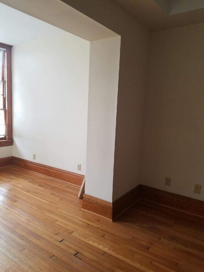 Building Photo - 5788 Pershing Ave