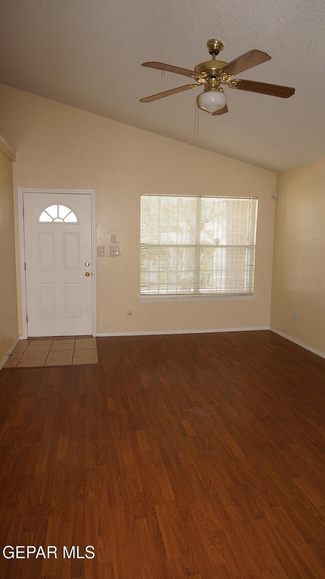 Building Photo - 11632 Gypsum Hills Cir