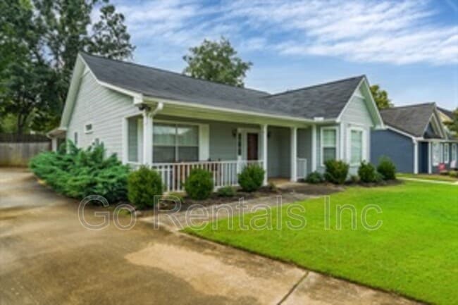 Building Photo - 1945 Riva Ridge Rd