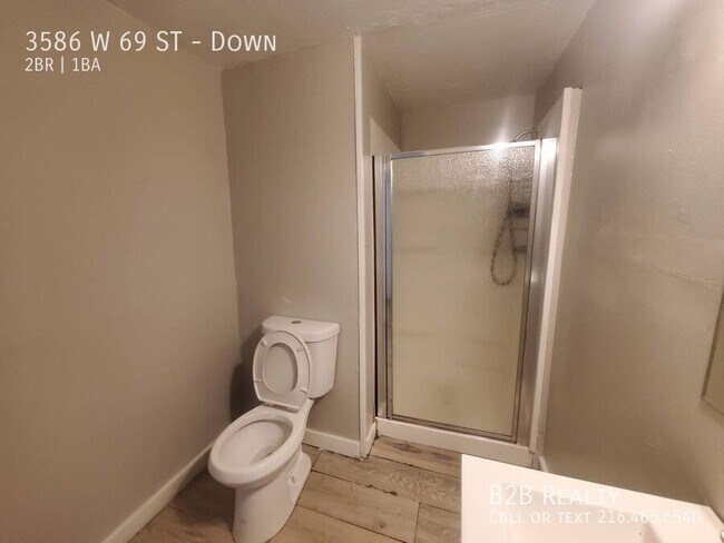 Building Photo - 3586 W 69th St