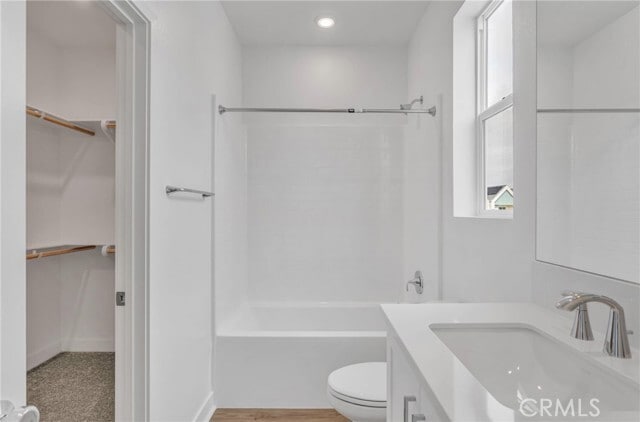 Building Photo - 260 Sash