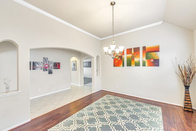 Building Photo - 9211 Union Meadow Ln