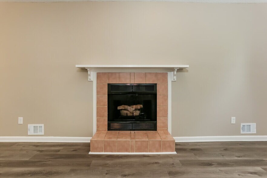 Building Photo - 40 Woodberry Ct