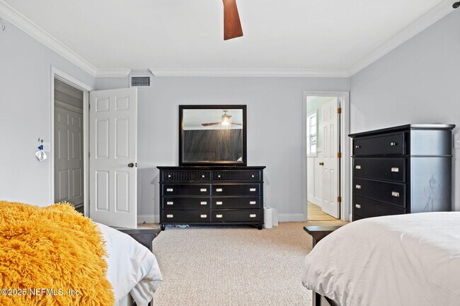 Building Photo - 36 A1A N