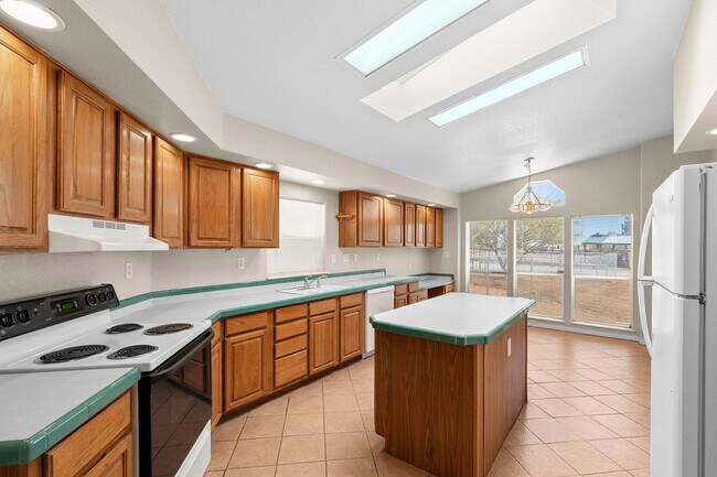 Building Photo - 37408 N 20th St