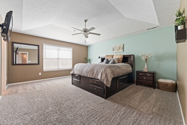 Building Photo - 8609 Warbler Br Wy